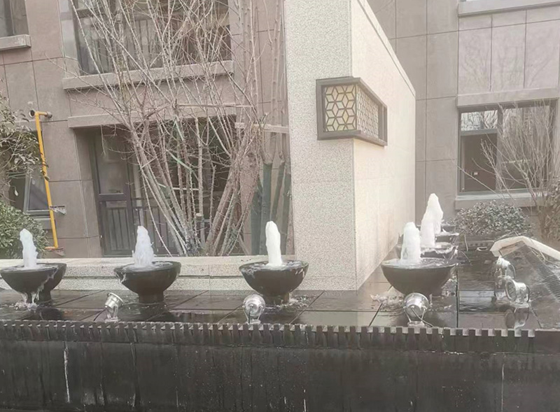 雕塑噴泉